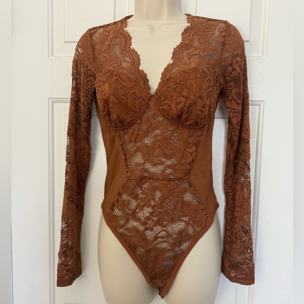 Lace bodysuit